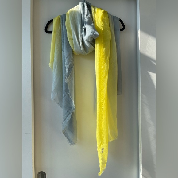 TILO Scarves Sunshine Pop! Silk & Modal and plenty of warm yellow ☀️ - Picture 3 of 10